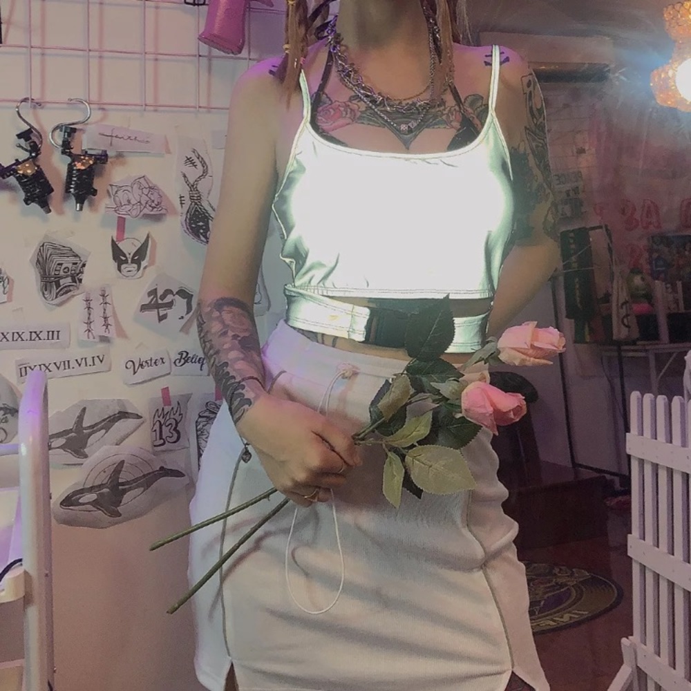 Silver reflective buckle crop top - Picture 2 of 16